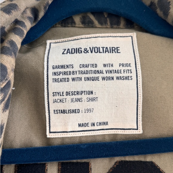 Zadig & Voltaire
Kayaka Leopard-Print Canvas
Jacket size L fit 6-8 like new - Picture 11 of 15